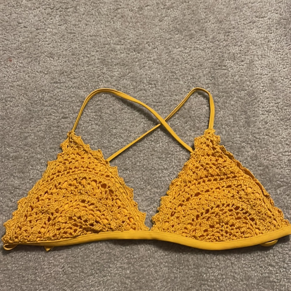 knitted bikini top